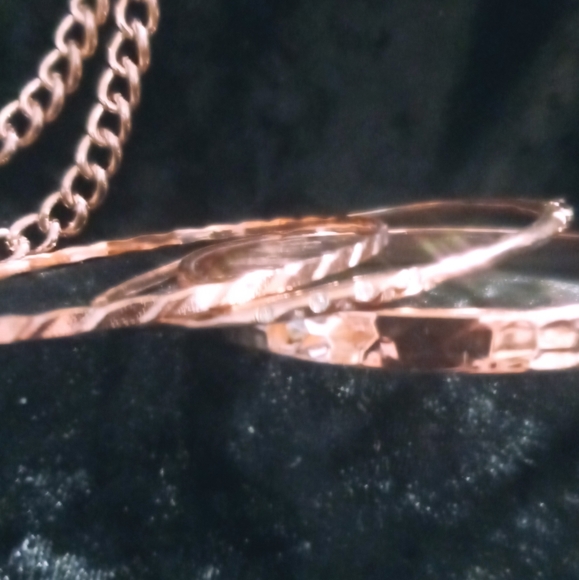 Copper tone statement necklace and bangle bracelets. - Picture 7 of 7